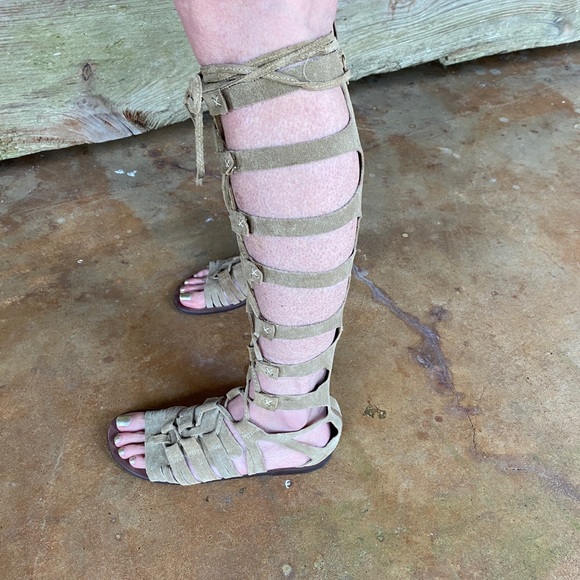 Free People Gladiator Sandals Tan Strappy Sandals - Picture 12 of 12